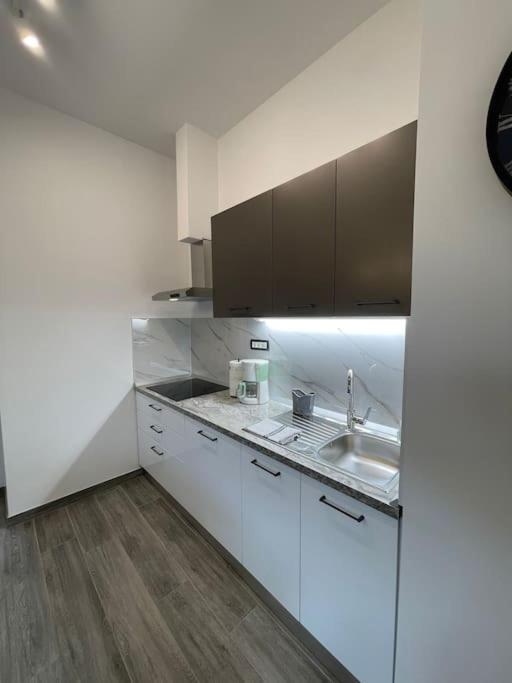 La1 Luxury Near Bacvice Apartment Split